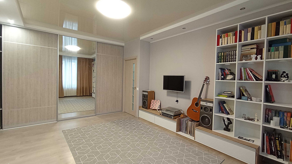 Ціну знижено! Гарна та затишна 1 к. квартира в ЖК Петрівський квартал Софіївська Борщагівка - зображення 6