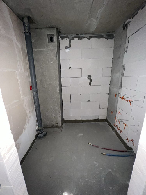 Терміново! Продаю велику 1км квартиру ЖК Атлант на Київській + комора Бровары - изображение 8