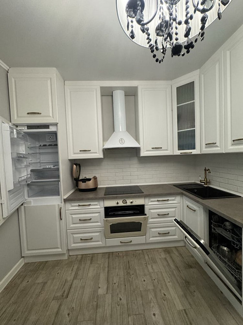 Квартира 2-к метро Бориспільська Київ - зображення 2