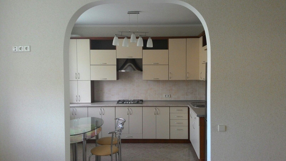 Оренда 2 кімнатної квартири.Новобудова,вул.Козацька.Недорого.З 31.12.. Вишневое - изображение 2