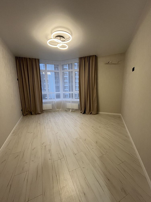 Квартира з євроремонтом біля набережної! Є балкон Ирпень - изображение 5