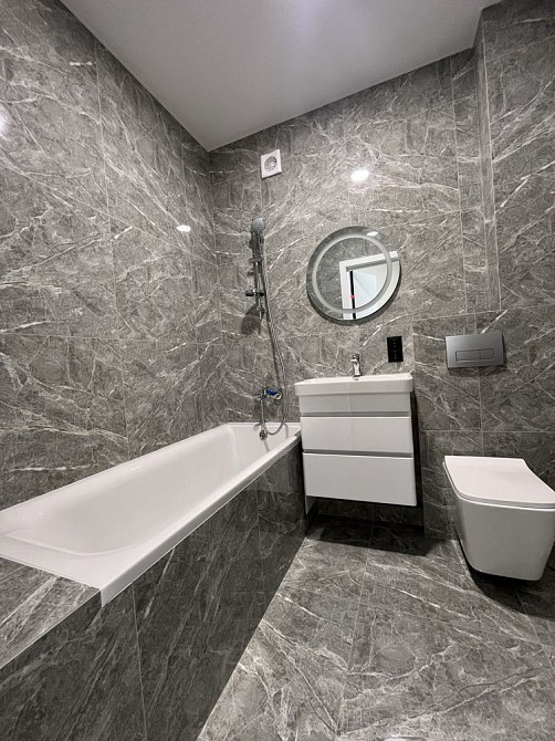 Квартира з євроремонтом біля набережної! Є балкон Ирпень - изображение 7