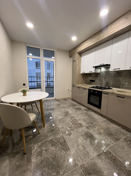 Квартира з євроремонтом біля набережної! Є балкон Ирпень - изображение 3