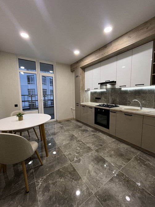 Квартира з євроремонтом біля набережної! Є балкон Ирпень - изображение 1