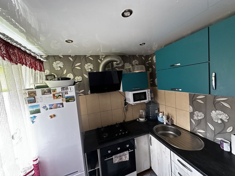 Продається 2-кімнатна квартира 17 квартал Кривой Рог - изображение 1