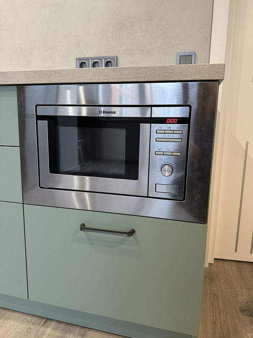 Продам 1 кімнатну квартиру з ремонтом в Новобудові Рівне - зображення 3