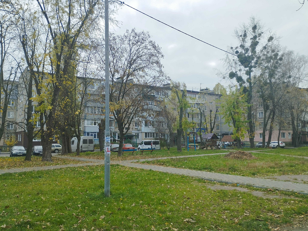 3 кімнатна 63 кв.м 2 балкони  Нарбутівська- Пацаєва  3/5П Черкассы - изображение 1