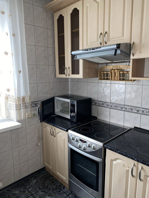 Сдается однокомнатная на Троещине Київ - зображення 5