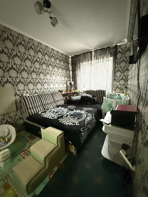 Продам 3 комнатную квартиру Матросова Кам`янське (Запорізька обл.) - зображення 1