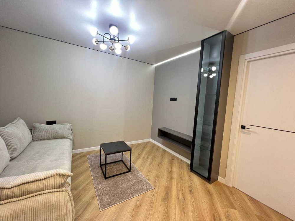 Стильна квартира в Центральній частині міста Тернопіль - зображення 5