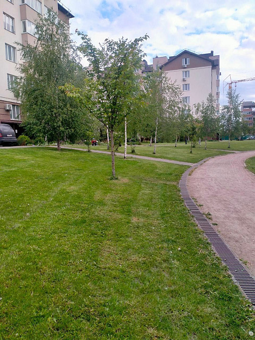 ТЕРМІНОВО ПРОДАЕТЬСЯ!! 4-кім квартира в ЖК «Озерний гай» площ 130кв.м Гатное - изображение 2