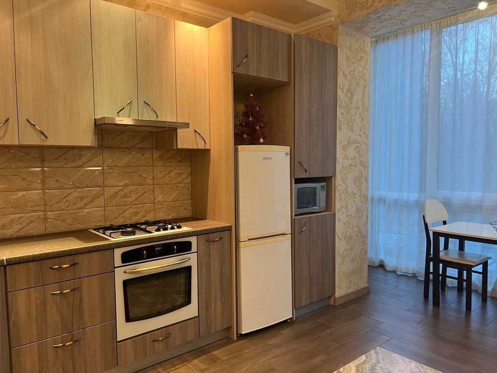 Облаштована 1-но кімнатна квартира 49 м.кв. ЖК "Almond apartments". Гатное - изображение 6