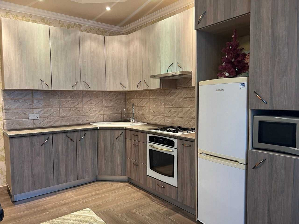 Облаштована 1-но кімнатна квартира 49 м.кв. ЖК "Almond apartments". Гатное - изображение 1