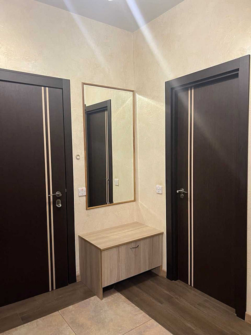 Облаштована 1-но кімнатна квартира 49 м.кв. ЖК "Almond apartments". Гатное - изображение 7