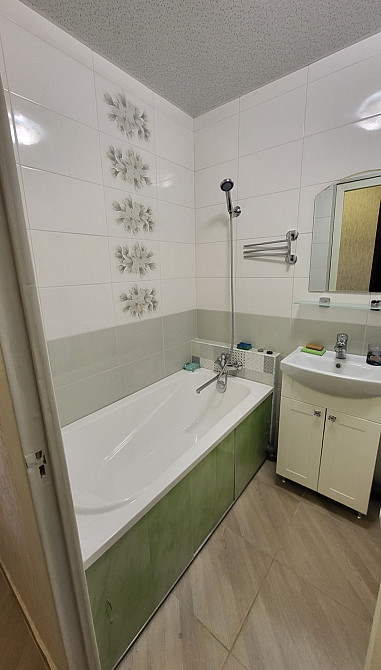 Сдам 2 х комнатную квартиру Павлоград - изображение 2