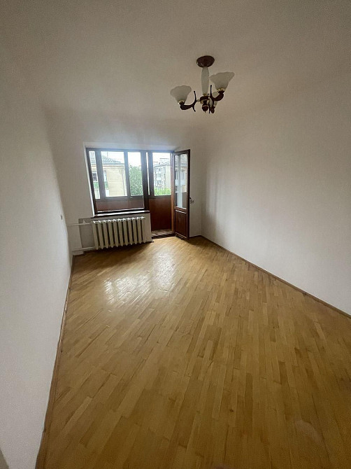 Продаж 2-кімнатної квартири в центрі Ивано-Франковск - изображение 1