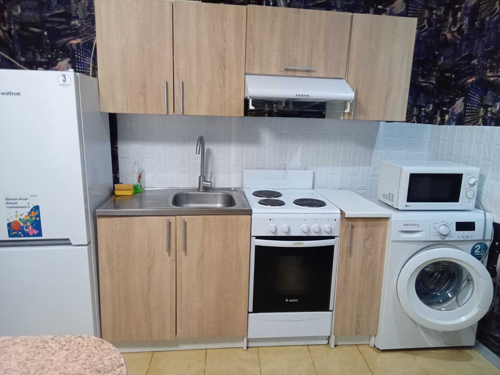 Сдам  2х комнатную   квартиру 32 кв метра Одеса - зображення 2