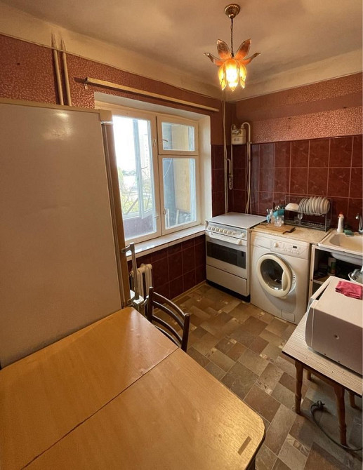 Краща ціна для 1-но кімнатноі в 9-ти поверховому в центрі Украінці Українка - зображення 7