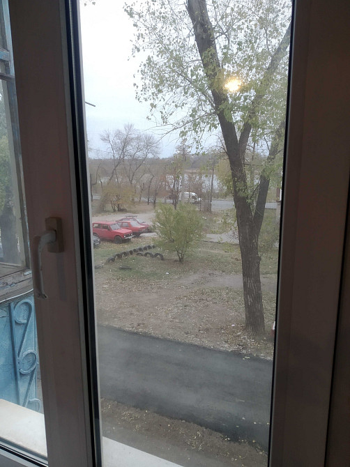 Продам 2к. ул. Медична 17, район Червоной; 2/4 эт. возле Мед. училища Кривой Рог - изображение 4