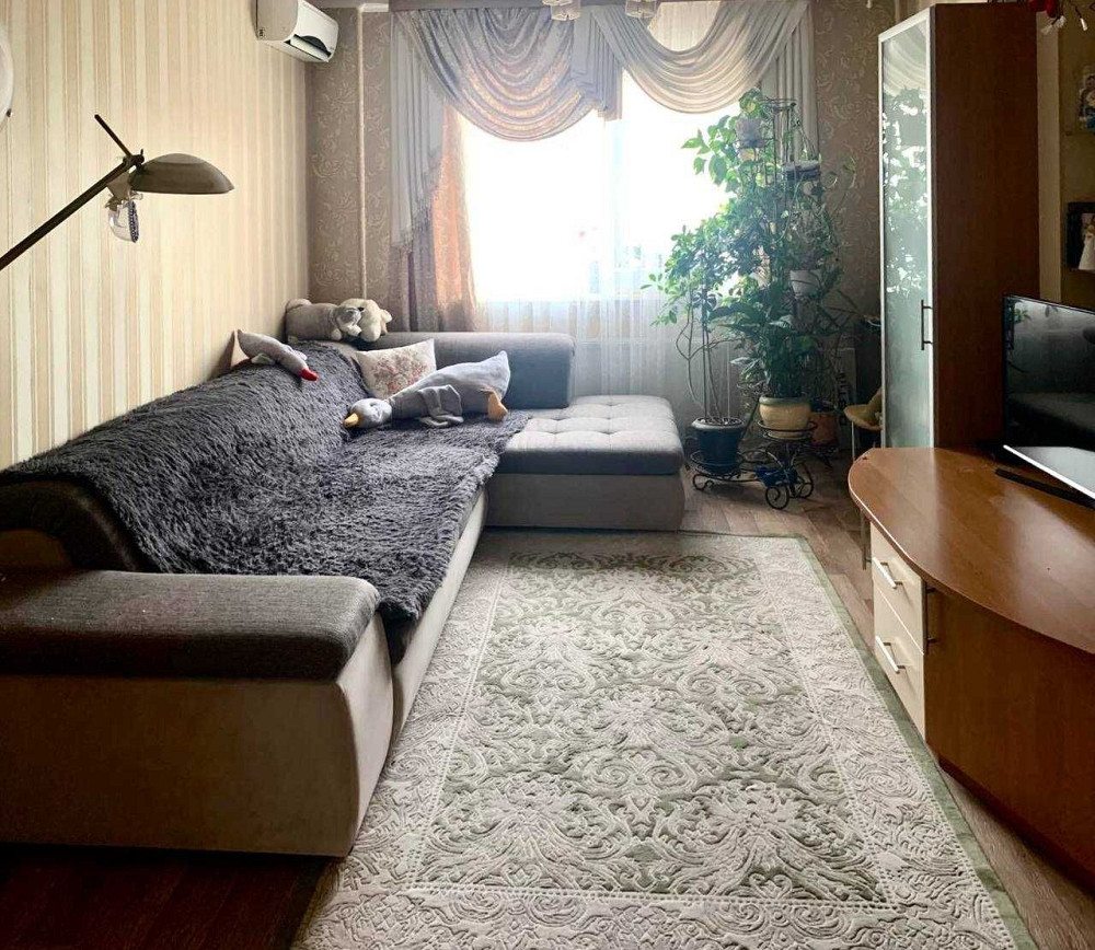 Мостицький масив, Мостицька, 26. Терміновий продаж затишної 3К Киев - изображение 1