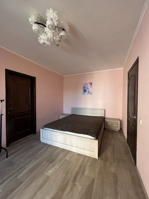 Сдам 2-х комн. кв. в самом центре СВЕТ НЕ ОТКЛЮЧАЮТ Чернігів - зображення 2