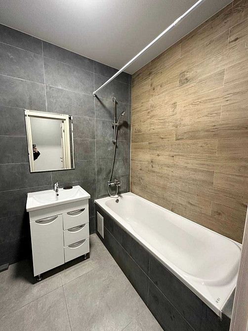 Оренда 2-кім квартири (дві спальні) в ЖК Комфорт Таун, Соборности 17 Київ - зображення 6