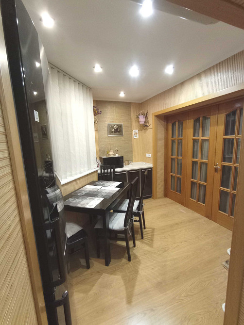 3кім. Проспект Червоної Калини(Маяковського) 79. Спорт Лайф. Киев - изображение 4