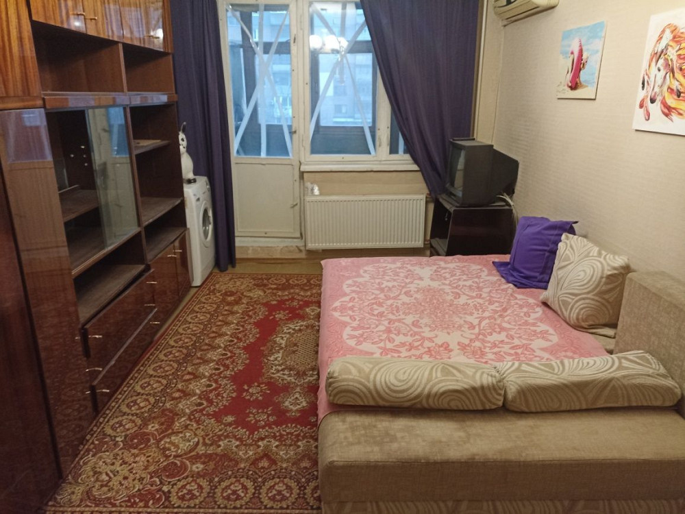 1 ком кв 3500+свет Одесская, 1й дом за Классом! Харьков - изображение 1