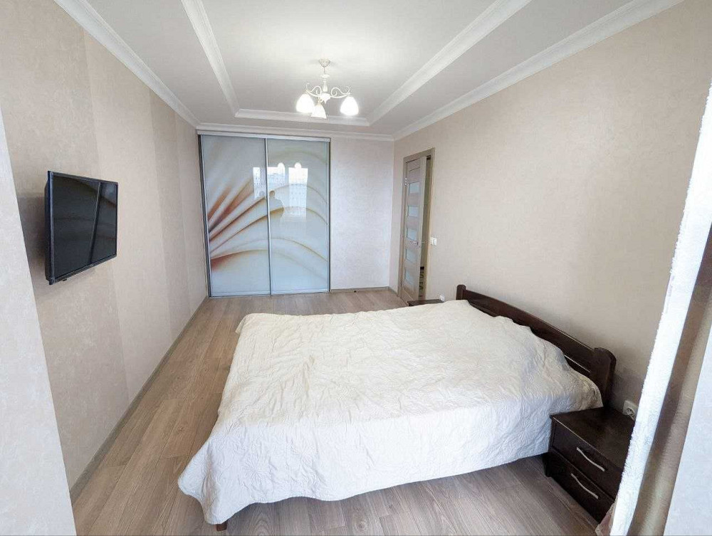 Здам квартиру в центрі міста. Новобудова. Кондиціонер. Ровно - изображение 2