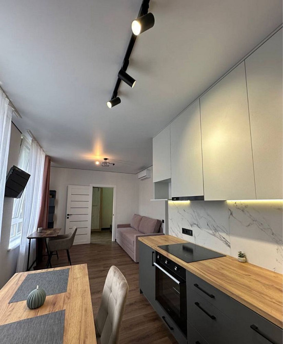 Оренда 2-х ком квартира ЖК Файна Таун вул.Салютна 2 Київ - зображення 2