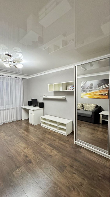 2х кімнатна з меблями і технікою Каменец-Подольский - изображение 7