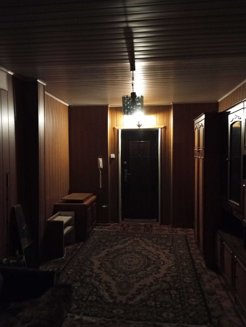 Продам ВЕЛИКУ 5-ти (3+1) кімнатну квартиру,  Таращанський масив Біла Церква - зображення 1