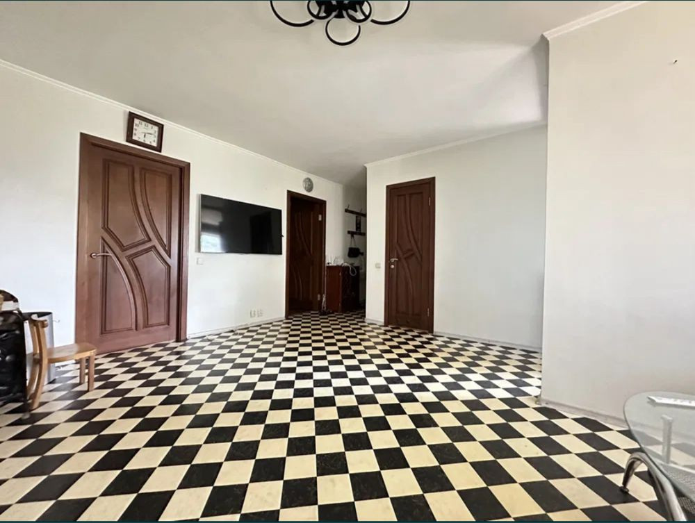 Продам квартиру м.Бориспіль центр міста Борисполь - изображение 1