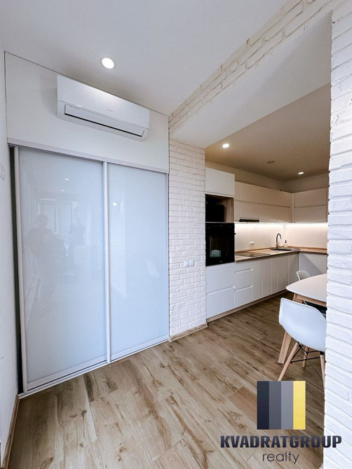 Купите 1к квартиру в новострое ЖК Семейный Правый берег Дніпро - зображення 4