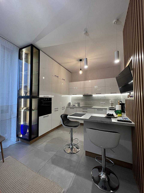 Оренда 1 кімнатної в престижному ЖК Royal Hall Ивано-Франковск - изображение 1