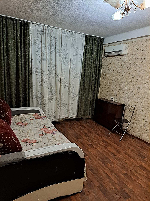 Оренда 2х кімнатної кв. Перова (ТЦ КВАДРАТ) Киев - изображение 1