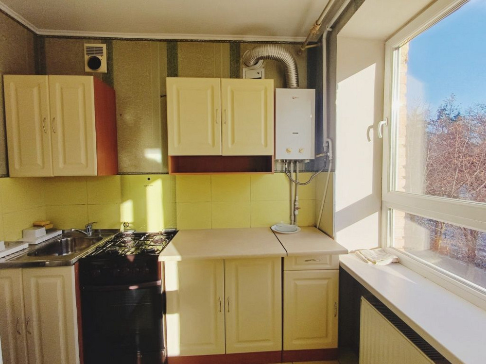 Оренда 1 кімн кв. Центр. Площа. Меблі Чернигов - изображение 2