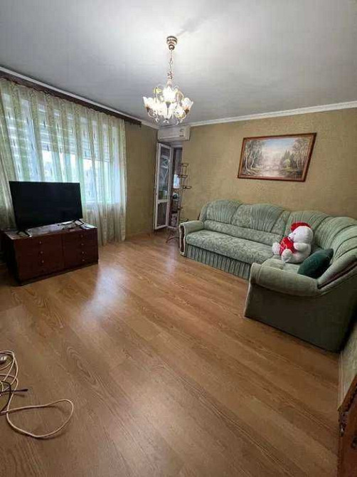 Довгострокова оренда 2к квартири на вул Сосюри Київ - зображення 4