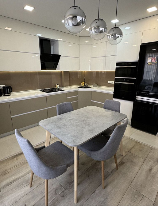 Продається сучасна 3-кімнатна квартира в престижному районі Боздош Ужгород - зображення 7