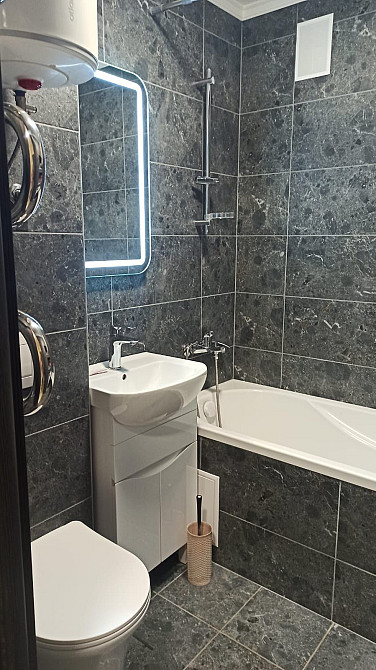 Здам квартиру 2х.ком. з евро ремонтом на аул.Мрії 11а( Туполева) Киев - изображение 6