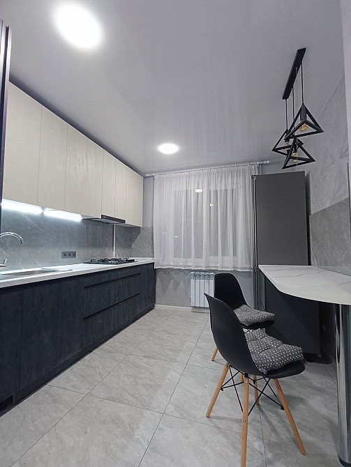 Сдам 3комн, первая сдача, кап.ремонт, л/б Кам`янське (Запорізька обл.) - зображення 1