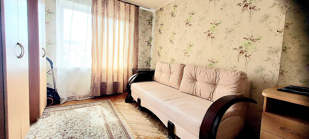 метро Вирлиця.проспект Бажана 9в. Реальна. Киев - изображение 2