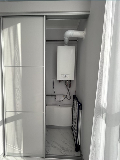 1к кв. Левый берег. Свободна. Риелторы не звоните. Дніпро - зображення 2