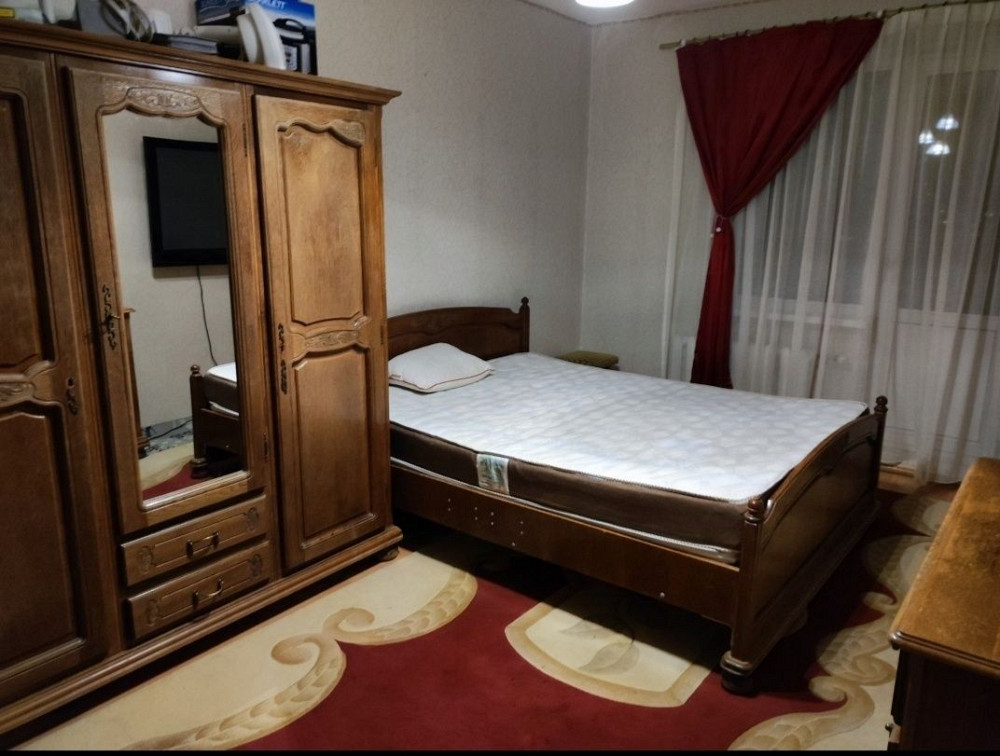 Здам СВОЮ 1-к квартиру 46 м, Подільський район, Правди 31-а Киев - изображение 1