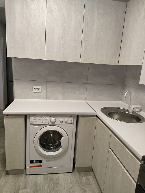 Здається 1 кв зупинка Південна, ЮТЗ з ремонтом Николаев - изображение 7