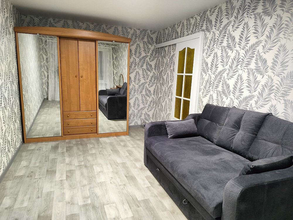 Здається 1 кв зупинка Південна, ЮТЗ з ремонтом Николаев - изображение 1