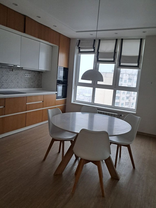 Нерухомість комфортабельна 3 к квартира м.Вирлиця  Вірменська 6 Киев - изображение 1