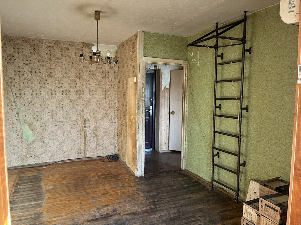 Вереснева 5. Під ремонт. 1к квартира. Бориспільська. Киев - изображение 1