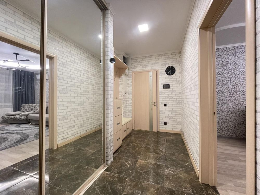 Центр! Однокімнатна квартира з хорошим ремонтом з газом! Буча - изображение 7