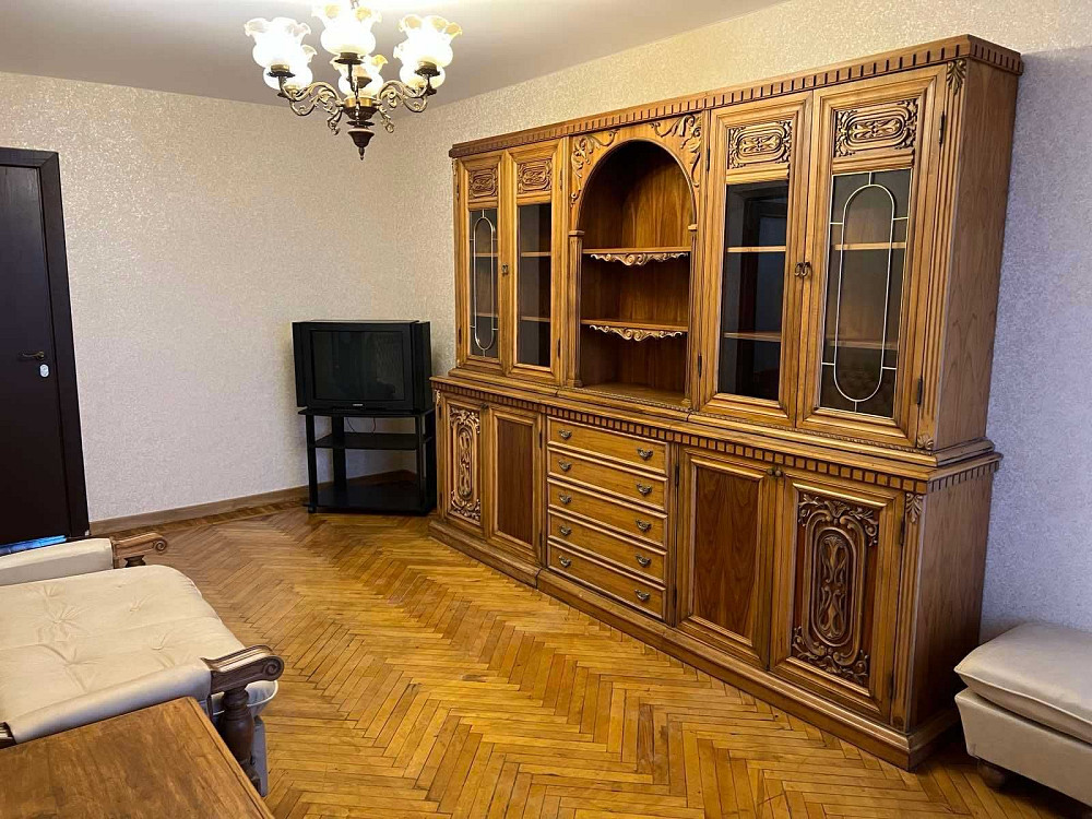 3-х комнатная на Гагарина (с ремонтом и светом) без % Дніпро - зображення 3